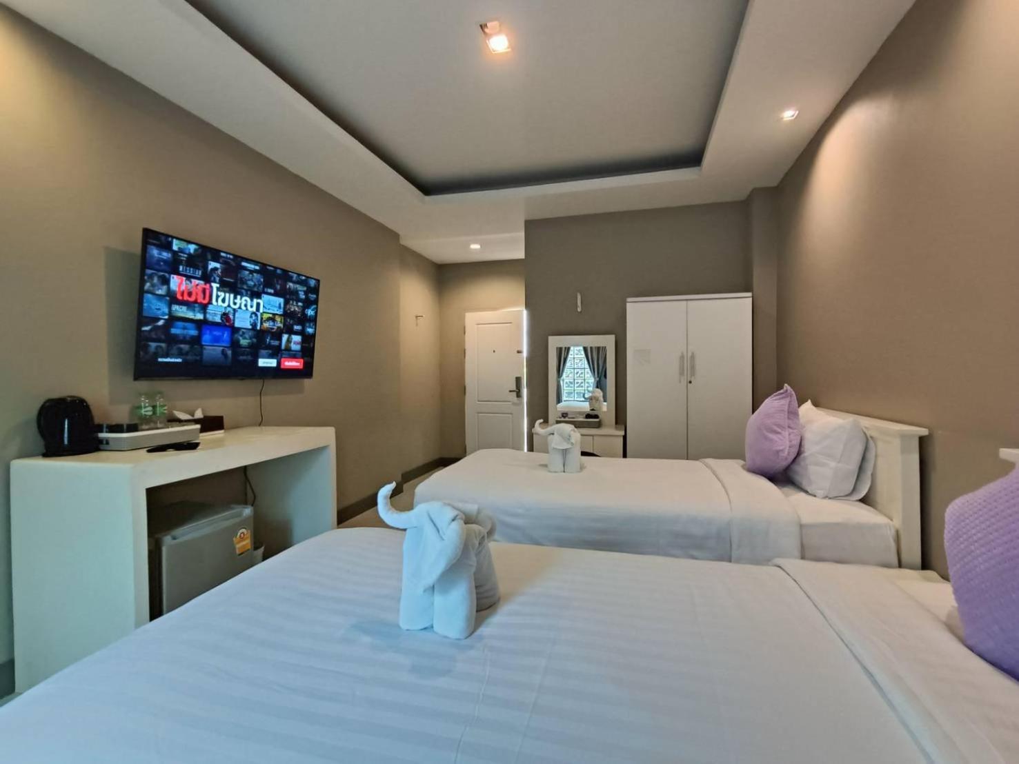 เดอะ แบตเตอรี พาร์ค มิดทาวน์ บูทิก โฮเต็ล Hotel เชียงใหม่ ภายนอก รูปภาพ